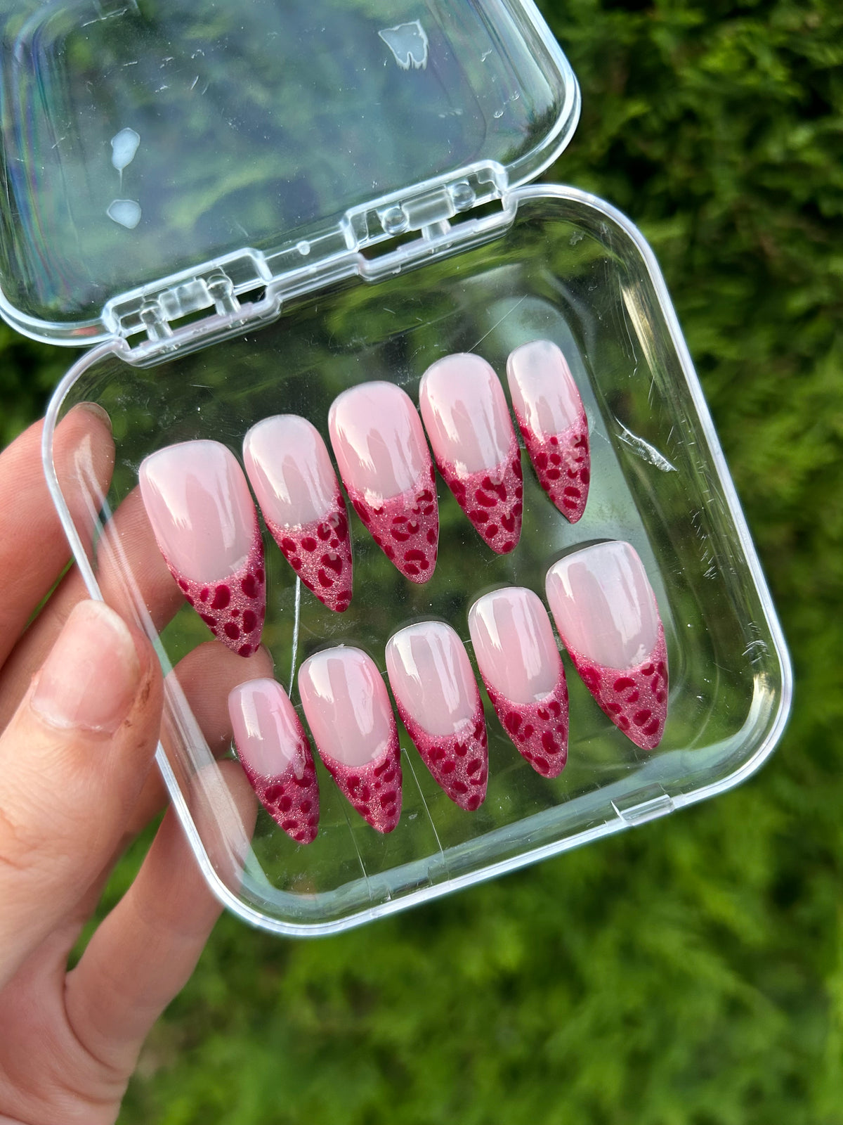 Leopard pink 🐆 press on nails| long lasting, hand painted, cat eye